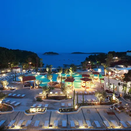 Szálloda Amfora Hvar Grand