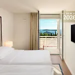 암포라 그랜드 비치 4*