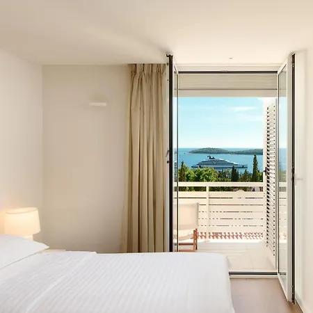 Hotel Amfora Hvar Grand 4*